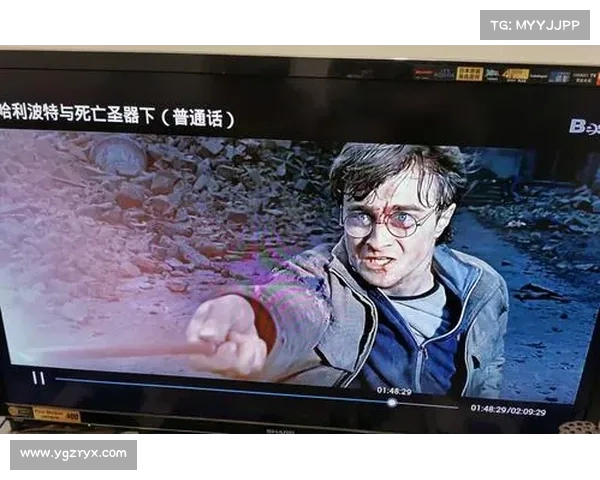 《篮球王者归来：超级球星们的传奇对决与赛场之外的热血故事》